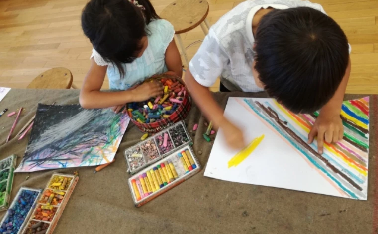 <?php echo esc_attr($artwork['artwork-title']); ?>